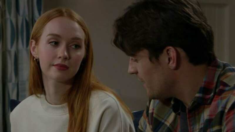 Emmerdale viewers brand Chloe vengeful as she makes choice about Mackenzie (Image: itv)