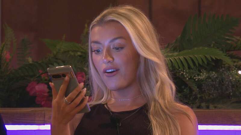 Molly was turfed off the show by text (Image: ITV/REX/Shutterstock)