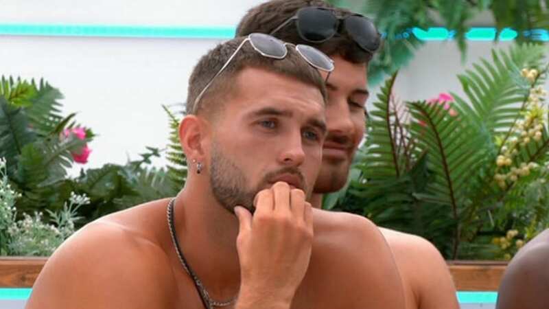 Love Island fans rumble Zach