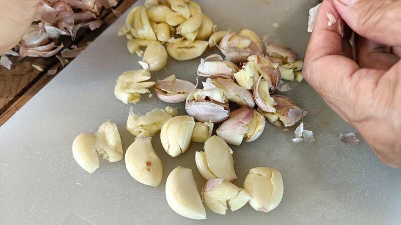 Garlic fans could not believe their eyes after watching a demonstration (stock photo) (Image: Getty Images/iStockphoto)