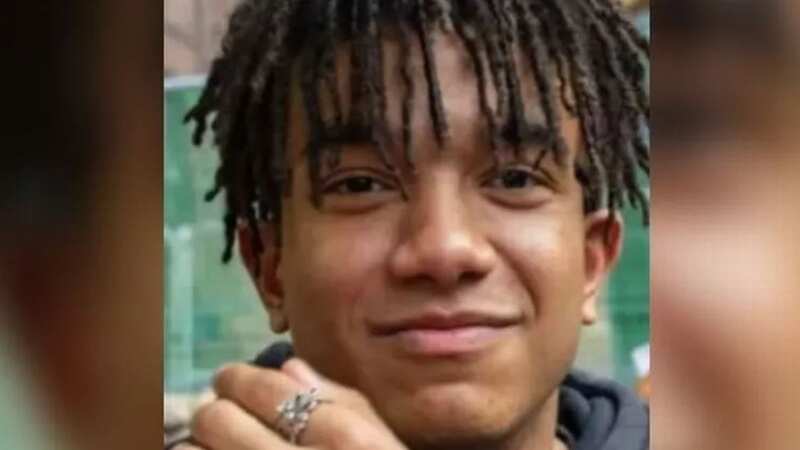 Harvey Edwards, 19, went to hospital with what he thought was a sinus infection (Image: GoFundMe/UGC/Echo)