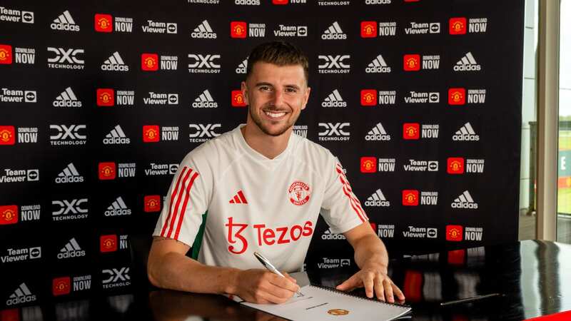 Mount takes iconic Man Utd squad number after completing transfer from Chelsea