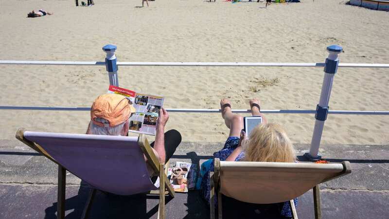 Heat blast begins today as mercury set to climb to 30C this weekend