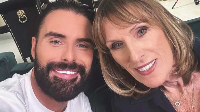 Rylan and his mum Linda are returning to Gogglebox (Image: Insyagram)