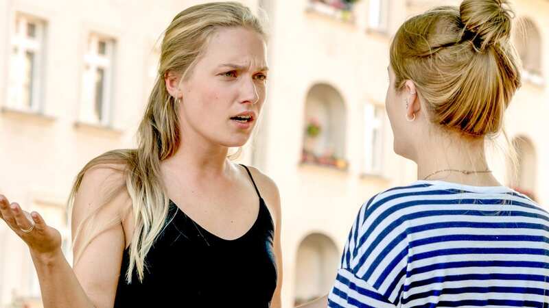 Her pregnant friend is now ignoring her calls and texts (Stock Photo) (Image: Getty Images/iStockphoto)