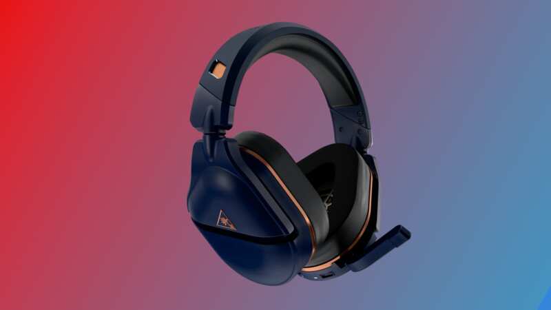 The Turtle Beach Stealth 700 Gen 2 Max (PS5) is one of the best gaming headsets you can pick up for the price (Image: Shabana Arif)
