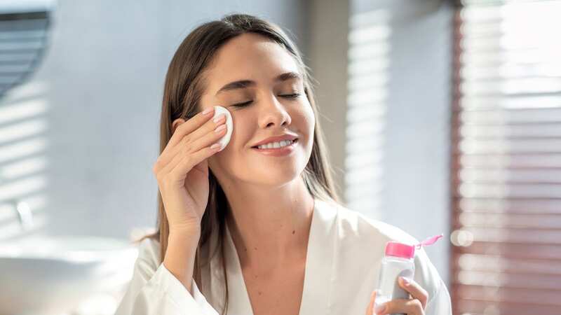 How do you remove your make-up? (Image: Getty Images/iStockphoto)