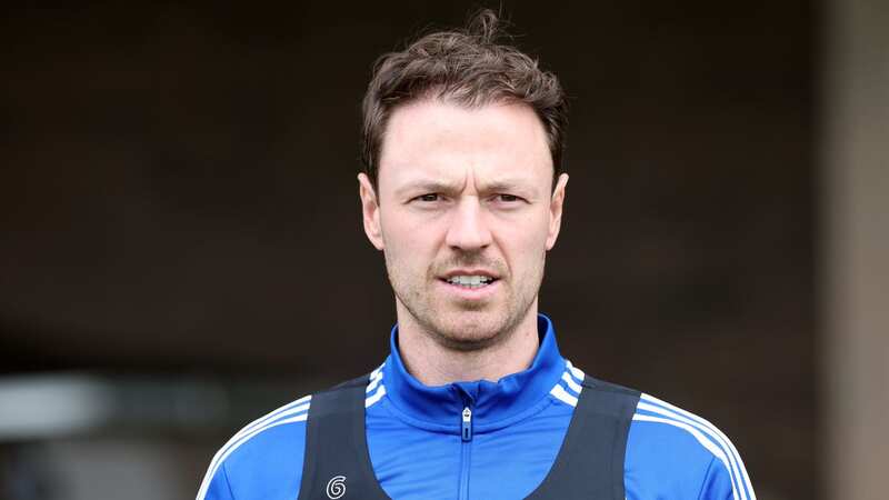 Jonny Evans signs short-term Man Utd deal after impressing Erik ten Hag
