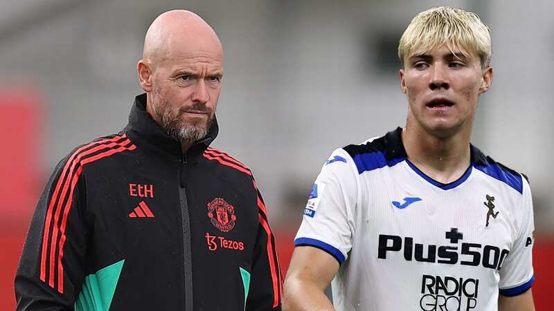 Man Utd make Hojlund transfer stance clear as Ten Hag experiments with solution