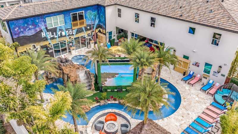 The impressive garden (Image: mediadrumimages/Devore Design)