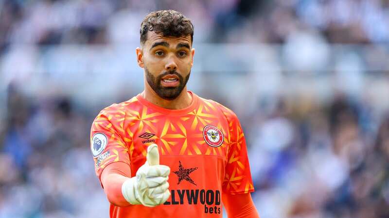 David Raya urged to reject Arsenal as star undergoes medical