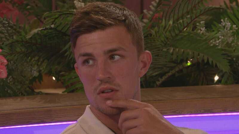 Mitch suffered a painful injury in a challenge (Image: ITV/REX/Shutterstock)