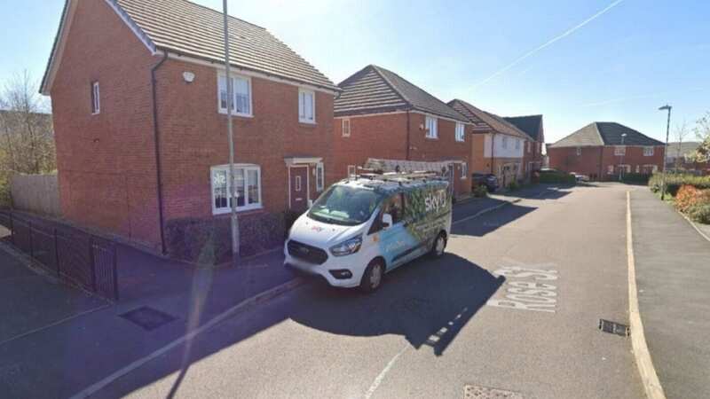 A child was snatched from mum’s arms by abductor on Rose Street in Oldham