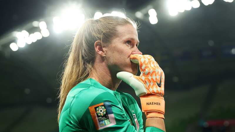 USA Women reaction to Alyssa Naeher after VAR penalty decision sums up team