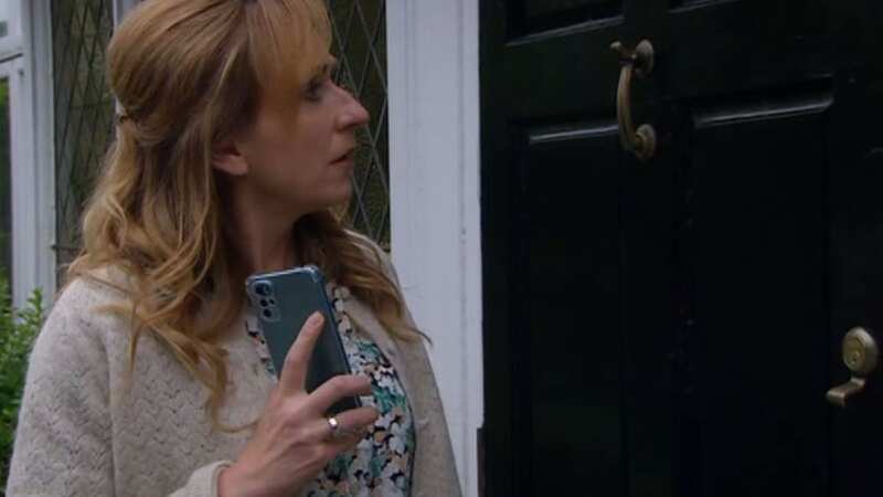 Emmerdale fans distracted by huge blunder in Laurel and Colin kidnap storyline