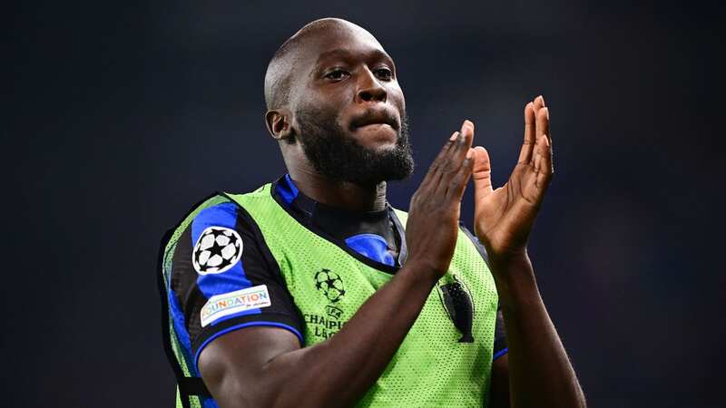 Juventus ultras unfurl brutal Romelu Lukaku banner as Chelsea swap deal in doubt