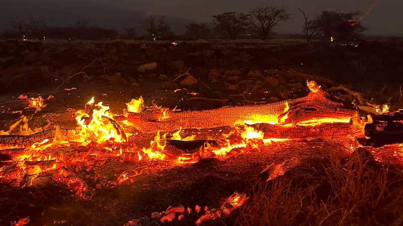A wildfire burns in Kihei, Hawaii late Wednesday, Aug. 9, 2023 (Image: AP)