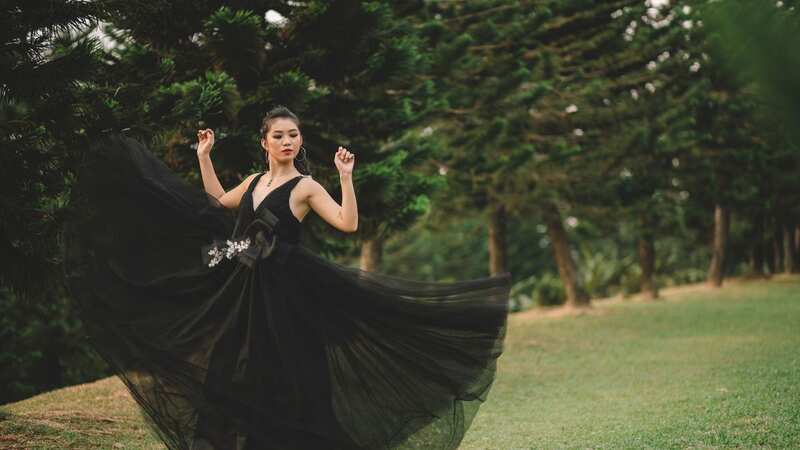 Many modern brides are eschewing traditional white gowns (Stock Photo) (Image: Getty Images/iStockphoto)