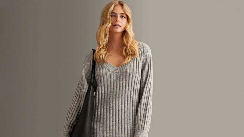 This £20 knitted dress is the ultimate autumn/winter wardrobe staple (Image: New Look)