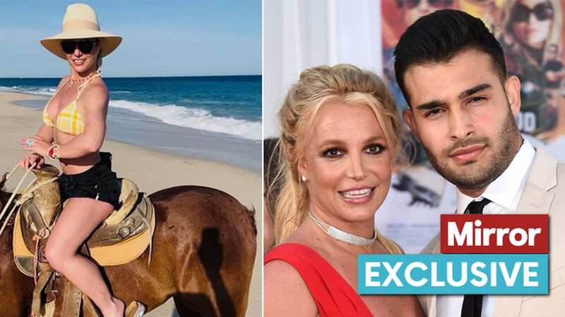 Britney Spears puts the 