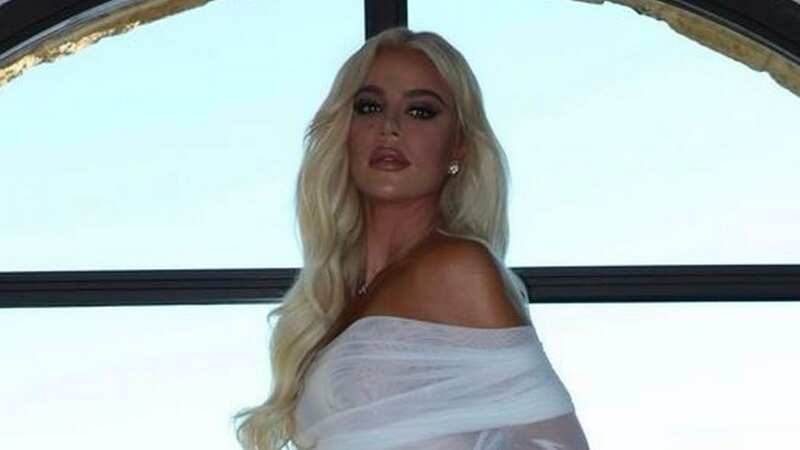 Khloe Kardashian looked great in her new snaps (Image: Instagram/@khloekardashian)