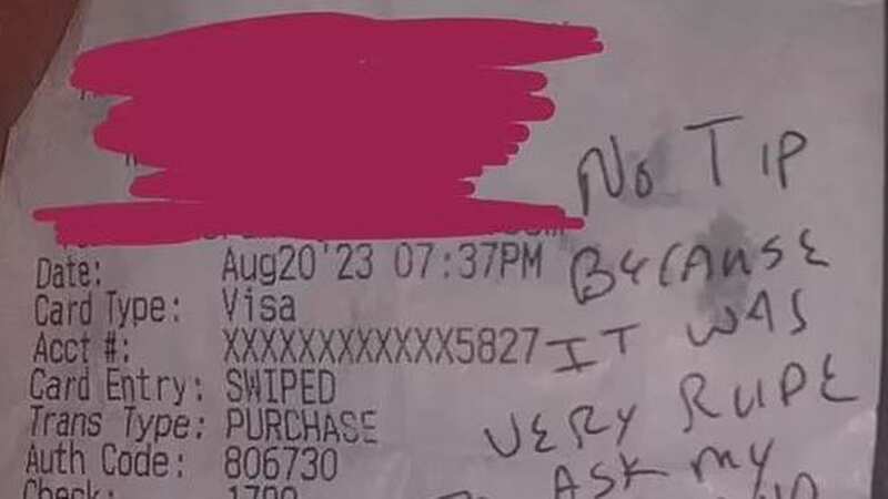The man left a written note for the waitress (Image: Reddit)