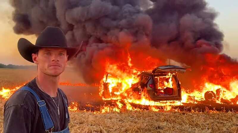 Influencer accidentally destroys his $400,000 Ferrari (Image: WhistlinDiesel /Youtube)