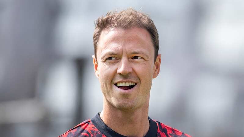 Man Utd make Jonny Evans contract decision amid Sofyan Amrabat transfer boost