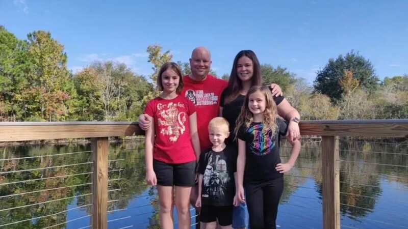 Parents Jason Dunham, 46, and his wife, Melissa Dunham, 42, were found dead on Thursday alongside their children, Renee, 15; Amber, 12; and Evan, nine (Image: Facebook/Melissa Murphy Dunham)