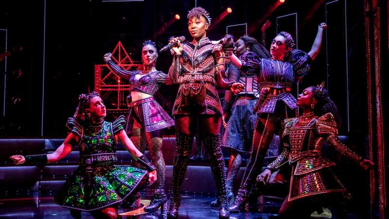 Dionne Ward Anderson as Anne of Cleves and the cast of SIX the Musical