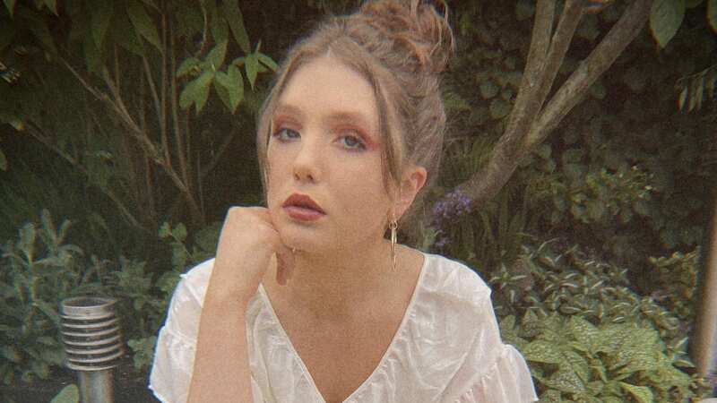 Pop star Faye Fantarrow dead aged 21 after rare brain tumour diagnosis (Image: fayefantarrow/Instagram)
