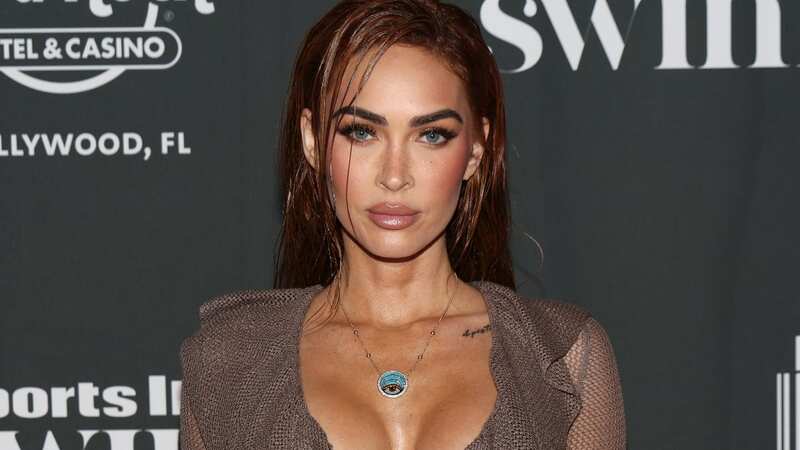 Megan Fox and Machine Gun Kelly looked cosy on their lunch date (Image: splash)