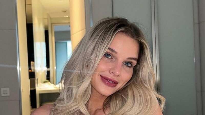 Helen Flanagan cruelly body-shamed as she shares racy bedtime selfie