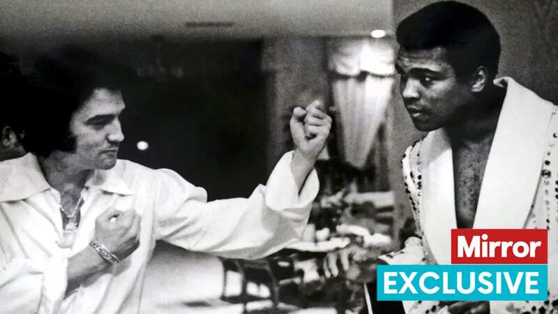 The two legends met in 1973 when Elvis Presley showed his karate moves to Muhammad Ali