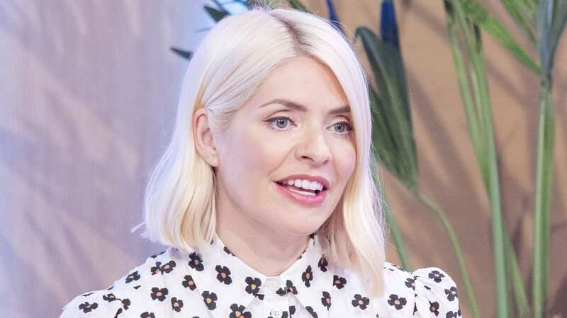 Holly Willoughby took aim at Pete Wicks on the red carpet of the NTAs (Image: ITV)