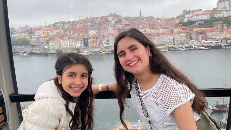 Maya (right) and her sister Isla (Image: Mahta Mohseni / SWNS)