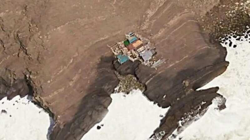 A hermit may be living in this cliffside shack in California (Image: Google Maps)