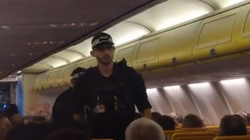 Ryanair flight forced turn around after early morning 