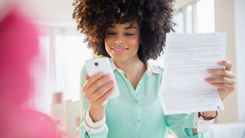 EE customers could cut their phone bill by hundreds after a EE mistake last year (Image: Getty Images/Tetra images RF)