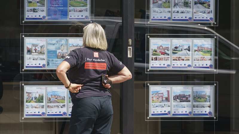 Some lenders are finally offering mortgage deals under 5% (Image: Bloomberg via Getty Images)