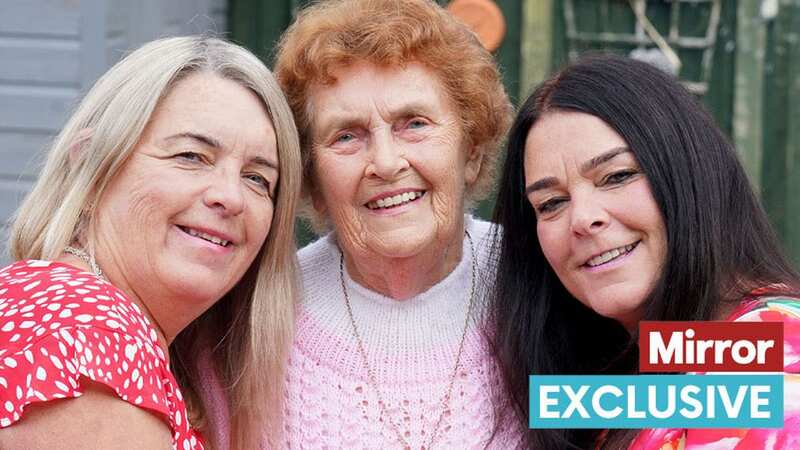 Jean with her nieces Cheryl (left) and Dawn at her home in Gloucester (Image: MARC GIDDINGS)