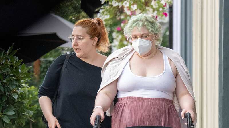 Jonathan Ross’ daughter Betty Kitten spends time with sister on sweet day out