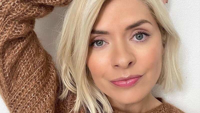 Holly Willoughby heartbroken as family mourn sad death of their uncle (Image: Instagram)