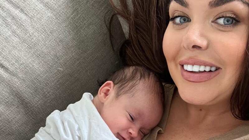 New mum Scarlett has had to deal with some online criticism (Image: @scarlettmoffatt/Instagram)