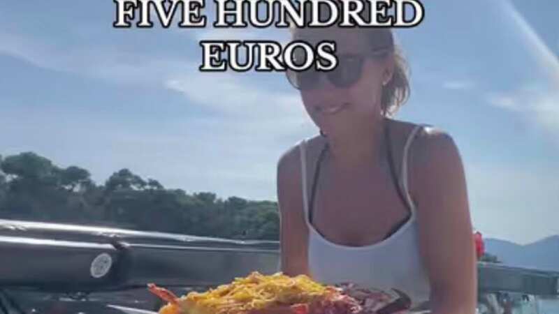 Cassidy and Leah shared a warning about buying pasta while on a yacht (Image: thevacationtwins/TikTok)