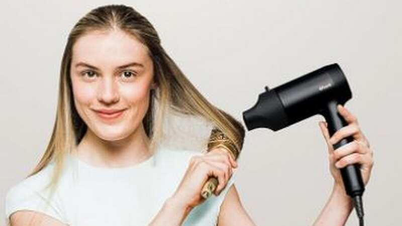 The Shark Style iQ Ionic Hair Dryer comes with three styling tools - a diffuser, concentrator and styling brush (Image: Amazon)