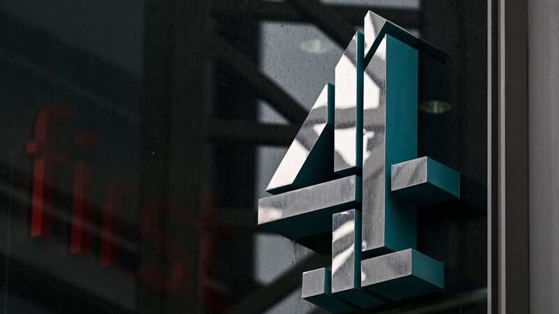 Channel 4 axe Steph