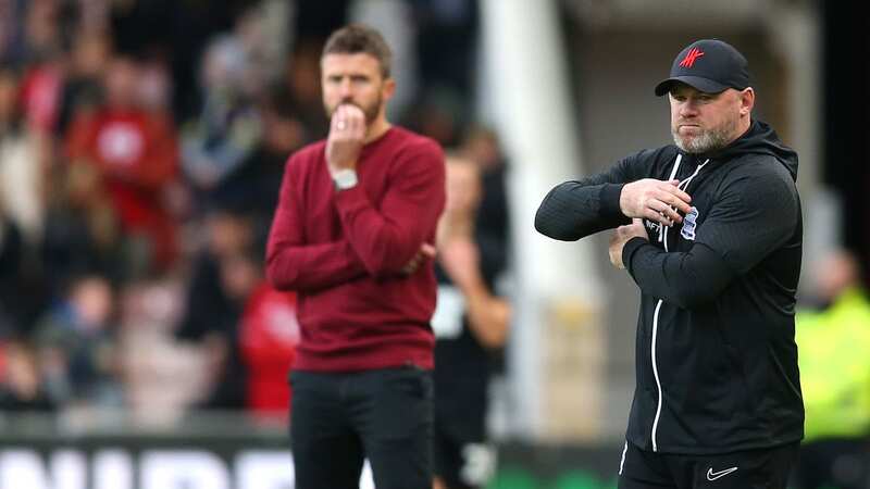 Rooney and Carrick pay tribute to Charlton after Man Utd legend