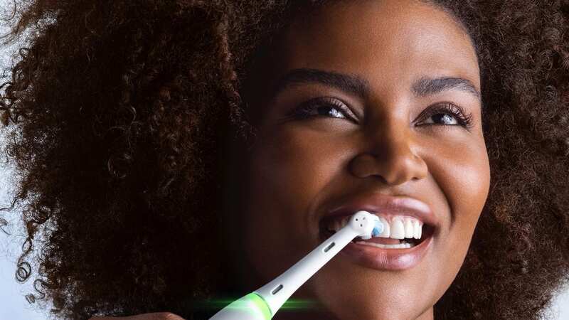 A number of popular electric toothbrush devices from Oral-B have huge discounts (Image: Oral-B)