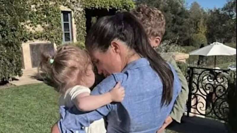 Prince Harry and Meghan Markle take Lilibet and Archie trick or treating